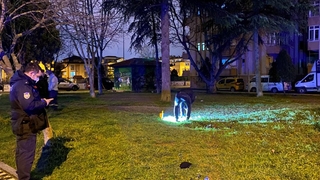 Şehrin ortasında silahlı ve bıçaklı kavga: 2 yaralı