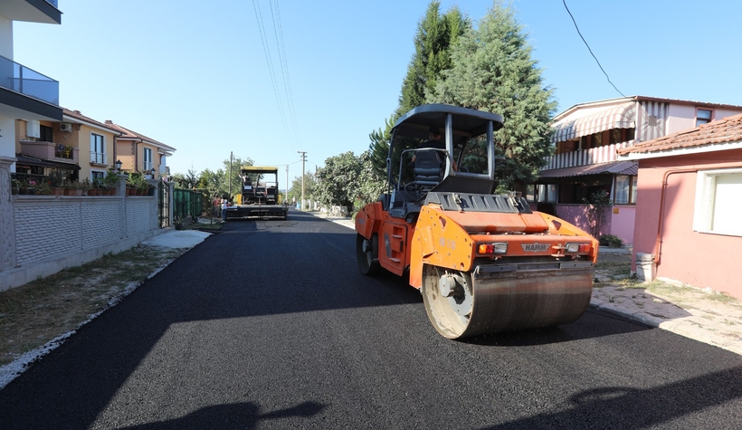 Adapazarında 57 sokakta asfalt çalışması