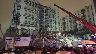 AFAD depremi 7.7 olarak revize etti