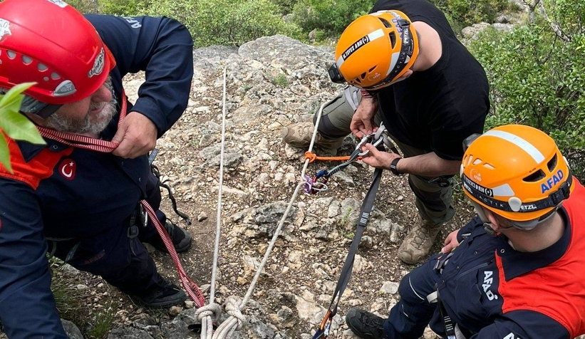 AFAD ekiplerinin dağ eğitimi nefes kesti