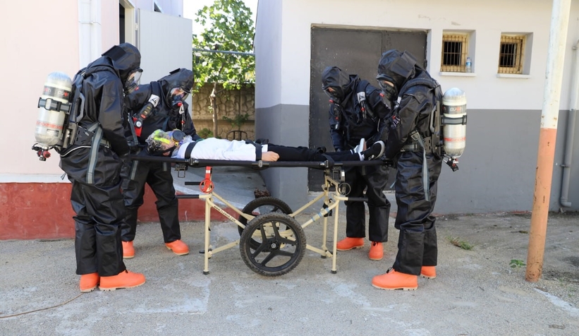 AFAD’tan film sahnelerini aratmayan tatbikat