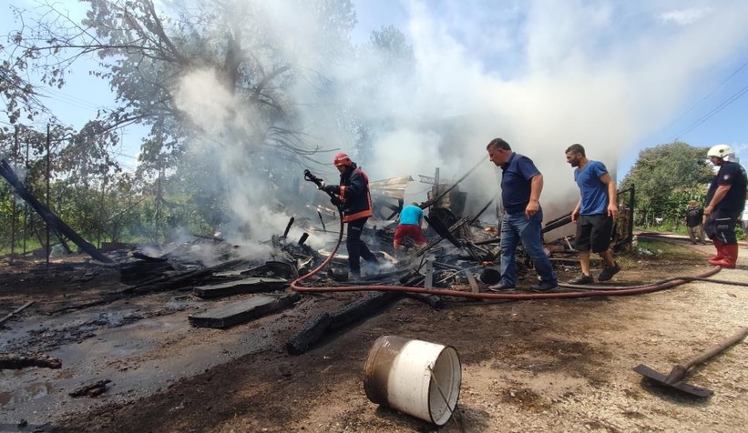 Ahır yandı; 2 büyükbaş hayvan telef oldu