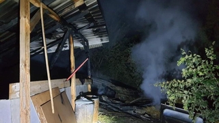 Ahırda yangın: Satışı tamamlanan 10 kurbanlık telef oldu