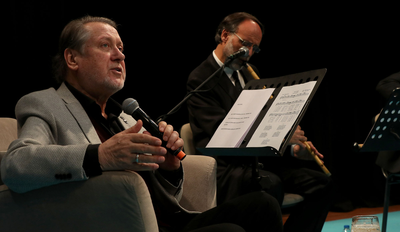 Ahmet Özhan Sakarya’da müziğin derinliklerine indi