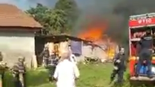 Ahşap atölyesi alev alev yandı