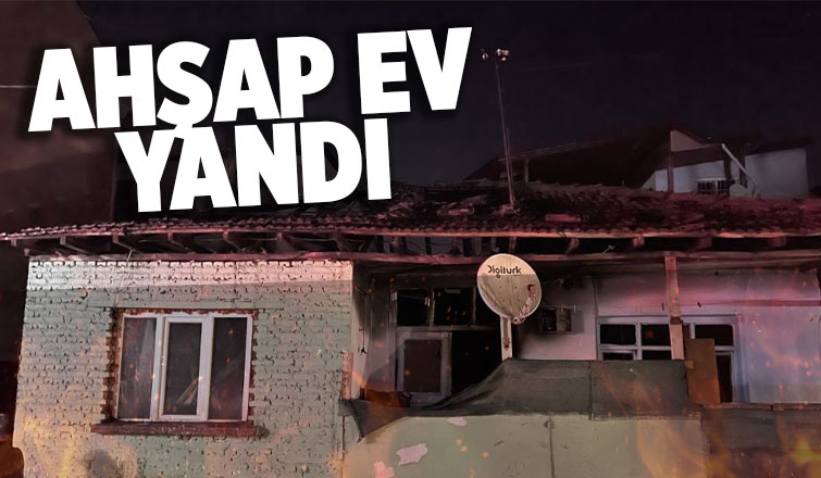 Ahşap ev yangında kullanılamaz hale geldi