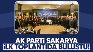 AK Parti'de yeni yönetim ilk toplantısını yaptı