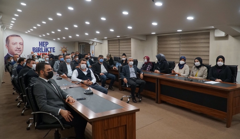 AK Parti İl Yönetim Kurulu toplantısı yapıldı