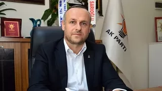AK Parti İlçe Başkanı istifa etti
