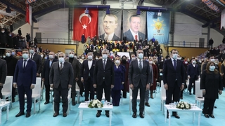 AK Parti Sakarya Kadın Kolları'nda yeni başkan Yasemin Turan