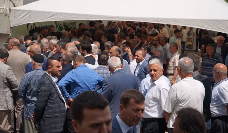 AK Parti Sakarya’da bayramlaşma töreni 11.30’da