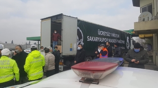 O maskelerin dağıtımına izin çıkmadı