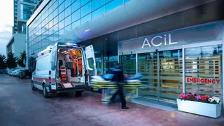 Akranları tarafından darp edilen liseli genç görme kaybı yaşadı