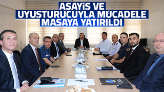 Akyazı'da Asayiş ve Uyuşturucuyla mücadele toplantısı yapıldı