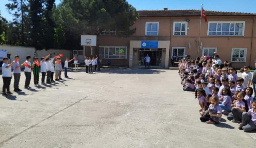 Akyazı'da bir okul güçlendirilecek 2 yurt onarılacak