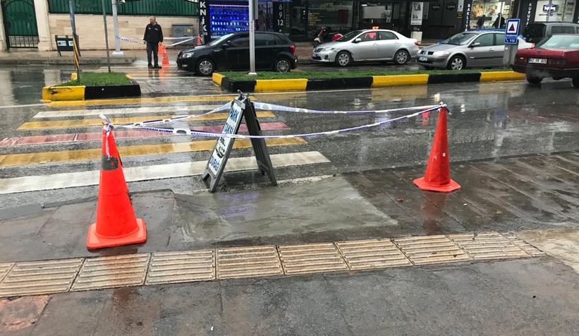 Akyazı'da engelli rampaları düzeltildi