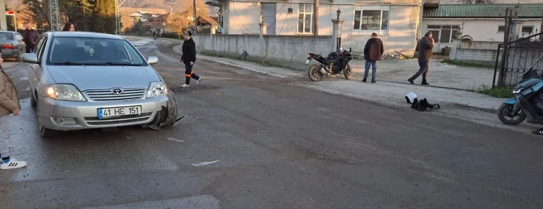 Akyazı'da iftar saati kaza: 1 yaralı