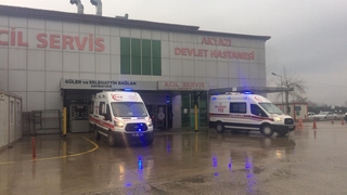 Akyazı'da kaza 3 yaralı