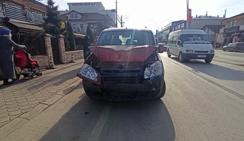 Akyazı'da kaza anı kamerada