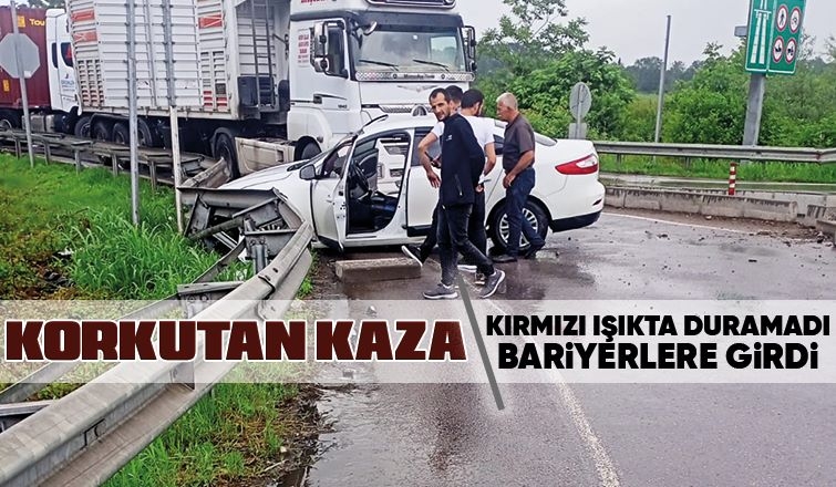 Akyazı'da korkutan kaza yaralanan olmadı