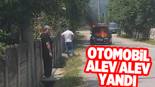 Akyazı'da otomobil yandı