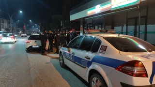 Akyazı'da polisten şok uygulama