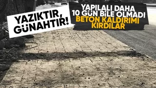 Akyazı'da yeni yapılan beton kaldırımı kırdılar