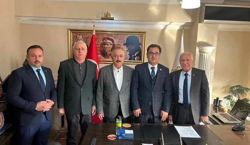 Akyazı Kaymakamı Mustafa İkbal Eşki ATSO'yu ziyaret etti