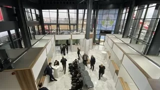 Akyazı Otogarı'ndaki dükkanlar 3 yıllığına kiraya veriliyor