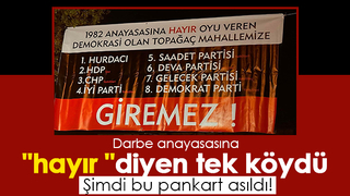 Akyazı Topağaç'a asılan pankart gündem oldu