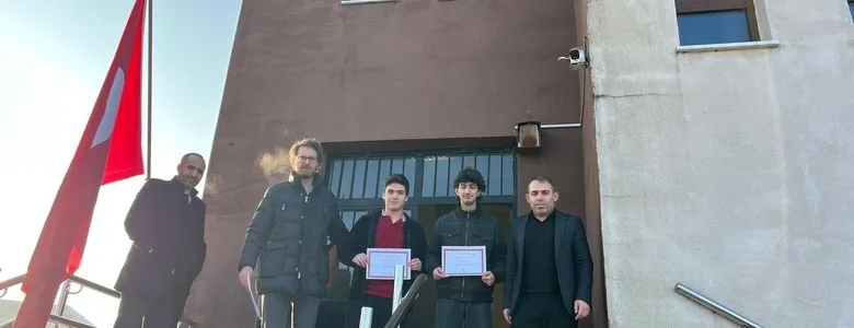 Akyazılı öğrencilerden büyük başarı