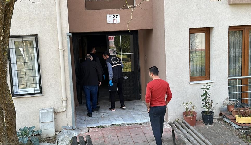 Alacak verecek kavgasında silahlar konuştu: 2 yaralı