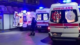 Alkollü restoran karıştı, 2 kişi vuruldu