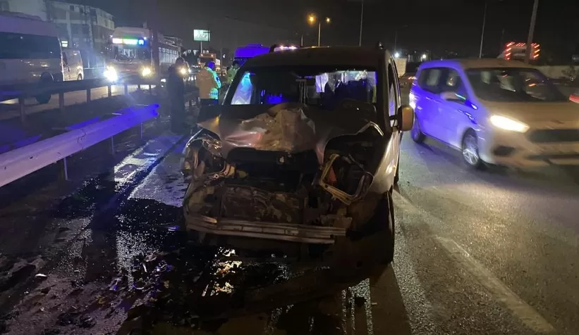 Alkollü sürücü zincirleme kazaya yol açtı: 2 yaralı