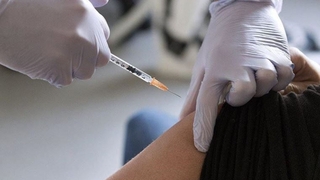 Alman bilim insanları uyardı: Varyantlar aşılara dirençli