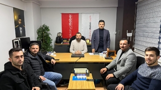 Anahtar Parti yönetimi Akyazı Haber'i ziyaret etti