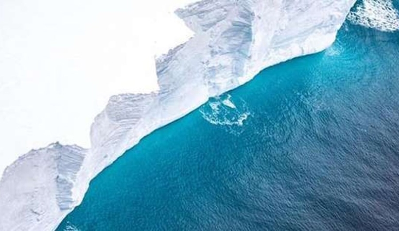 Antarktika'da dünyanın en büyük buzdağı koptu