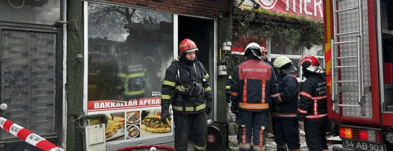 Aperatifçide yangın paniği