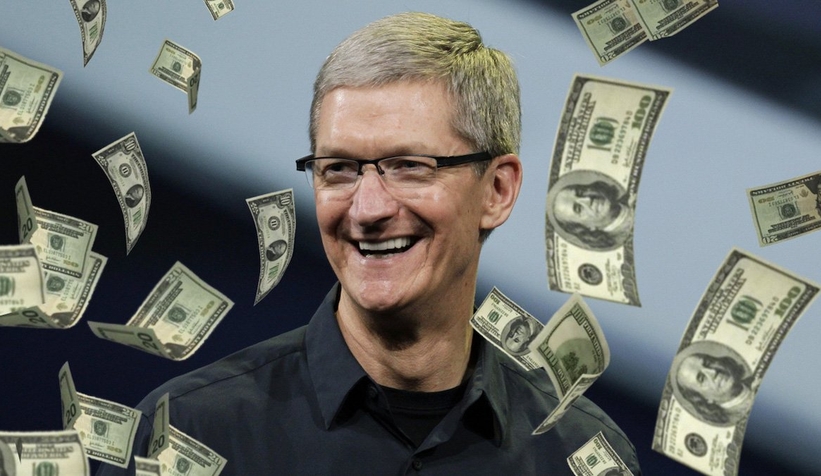 Apple hissedarları Tim Cook'un maaşından rahatsız