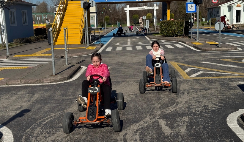 Ara tatilde eğlencenin adresi: Serdivan Trafik Park