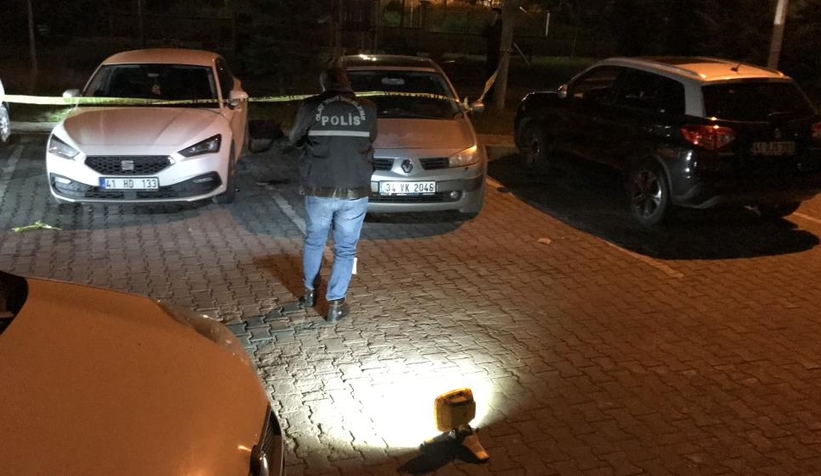 Arabasına binerken 7 kurşunla öldürüldü