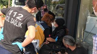 Araç durmadan inmek isteyen kadın yolcu düşerek hastanelik oldu