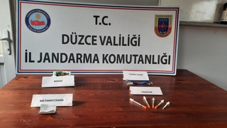Araçları arıza yapınca yakalandılar