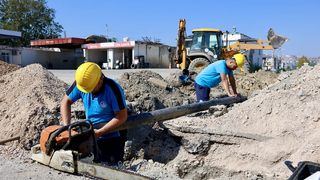Arifiye Zübeyde Hanım Caddesi’nde üstyapı çalışmaları başladı