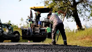 Arifiye’de iki mahallenin ulaşım ağı sil baştan