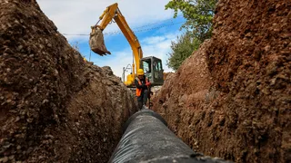 Arifiye’nin merkezi Büyükşehirle sil baştan yenileniyor
