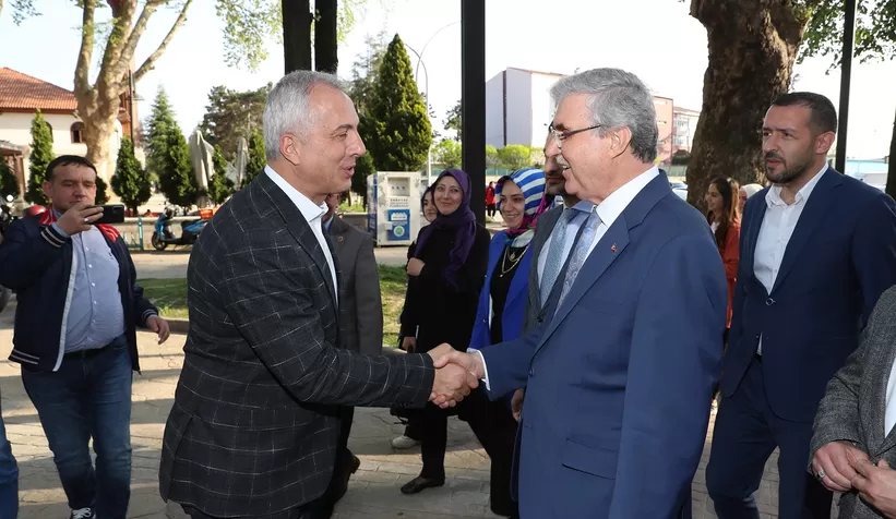 Asfaltlanmayan grup yolu kalmayacak