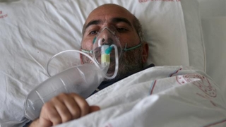  Aşı olmamanın pişmanlığını yaşıyor