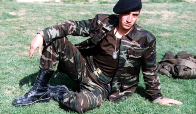 Askerden dağıtım iznine gelen genci öldüren 2 sanığa müebbet