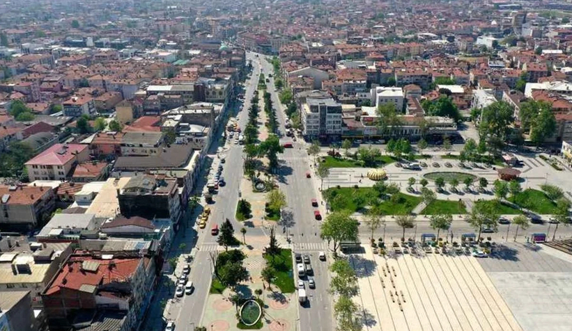 Atatürk Bulvarı ve bağlantı yolları için uyarı; Trafiği kapatılacak